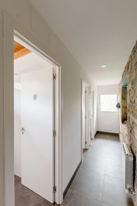 Rural Hostel Dos Lucas Oros Bajo Екстер'єр фото